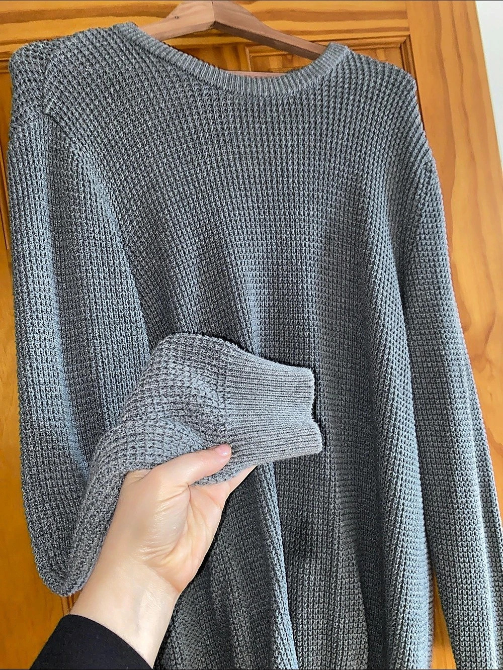 Express Waffle Knit Crewneck Gray Size Large 100% cotton